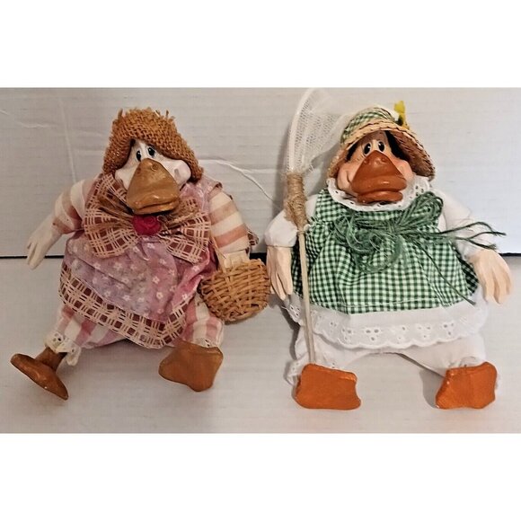 RUSS Berrie Duck Figure Lot  Shelf Sitter Kathleen Kelly and Eliza Ducklittle - Picture 1 of 13